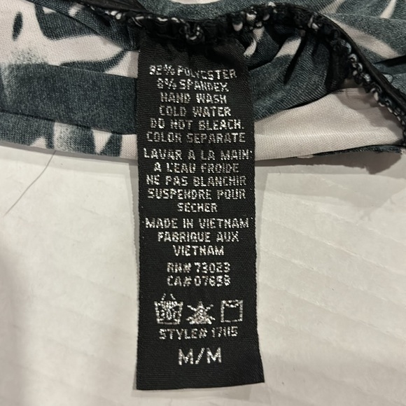 Black and White Halter Mini Dress - Picture 7 of 8